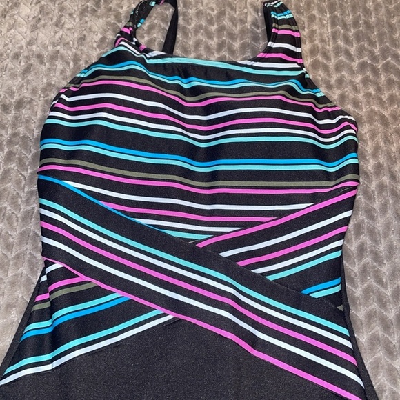 Gabar One Piece Swimsuit. Size 10D.  Striped Top W Solid Bottom. - Picture 6 of 9